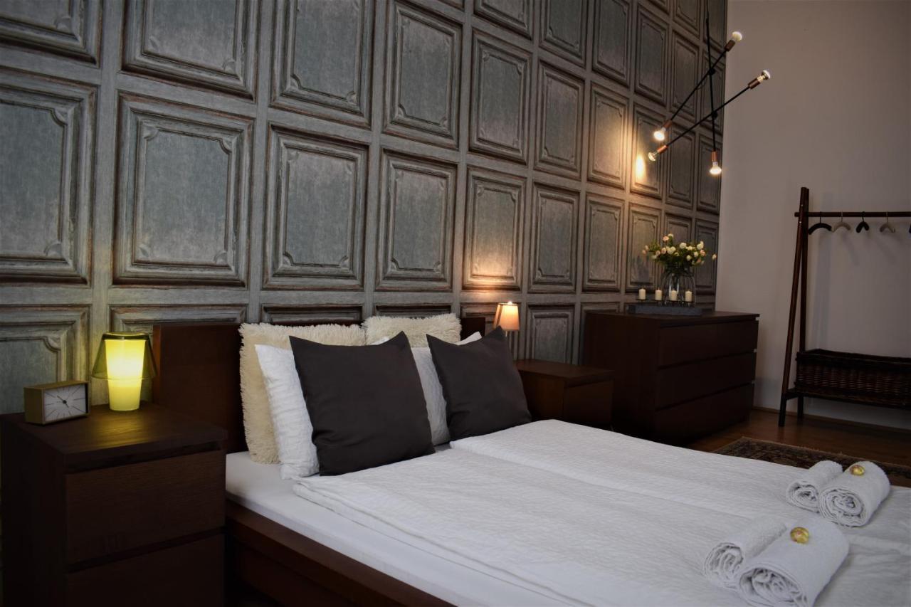 בודפשט Your Gorgeous And Spacious Dream Home Free Parking מראה חיצוני תמונה