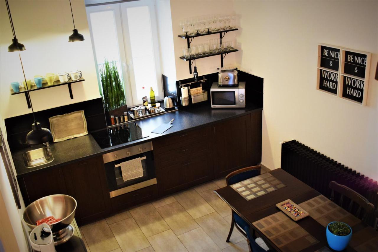 בודפשט Your Gorgeous And Spacious Dream Home Free Parking מראה חיצוני תמונה