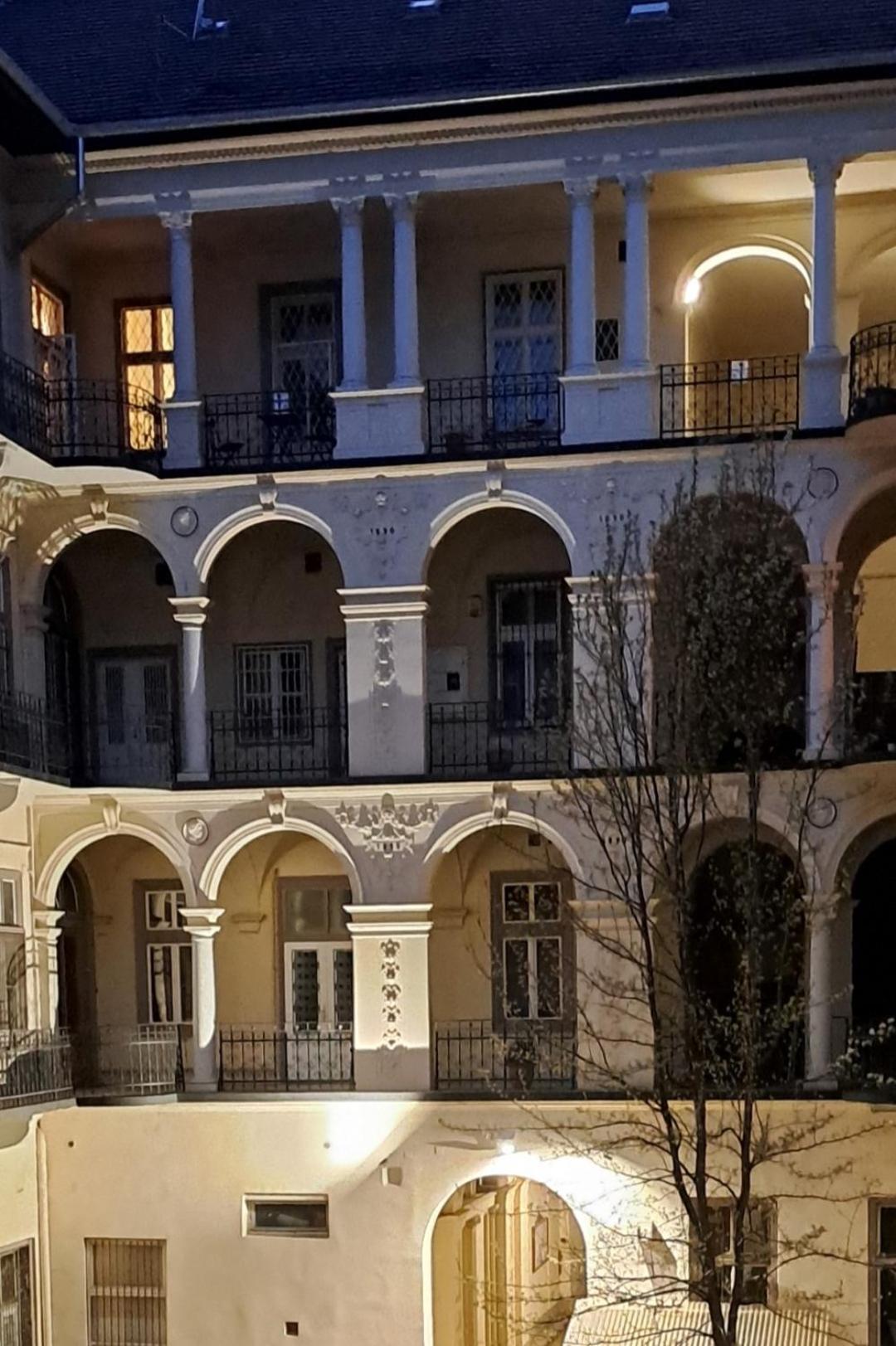 בודפשט Your Gorgeous And Spacious Dream Home Free Parking מראה חיצוני תמונה